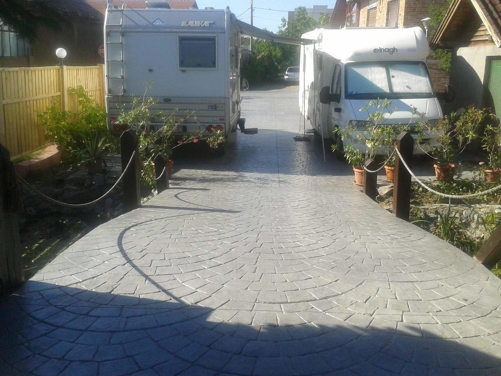 Camping Robinson Country Club Oradea Zewnętrze zdjęcie