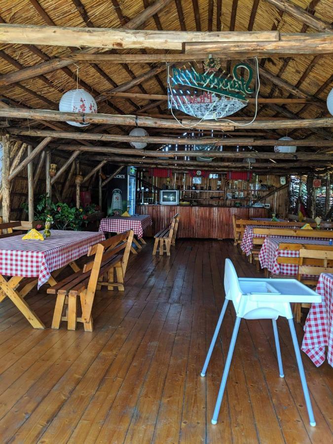 Camping Robinson Country Club Oradea Zewnętrze zdjęcie