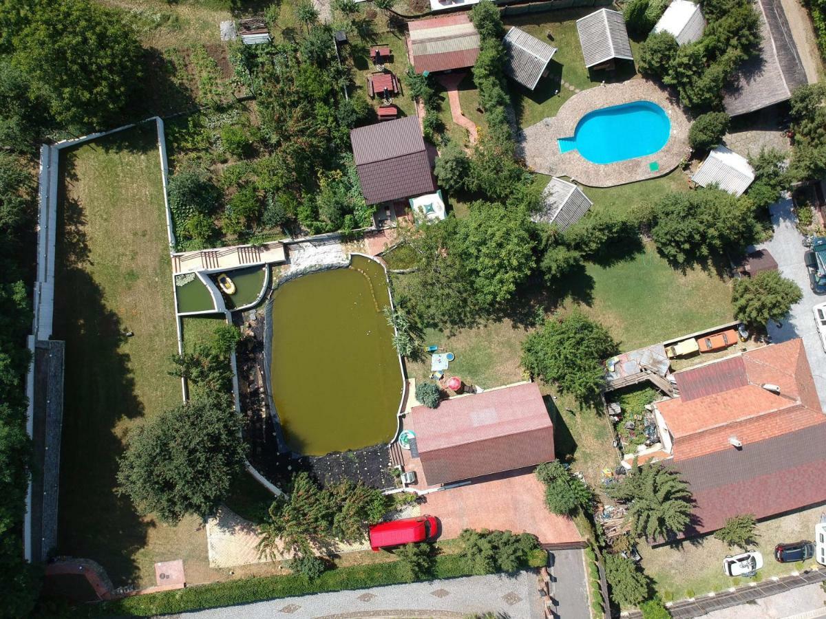 Camping Robinson Country Club Oradea Zewnętrze zdjęcie